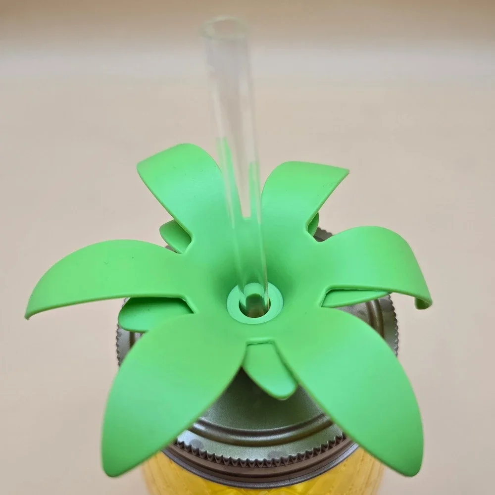 Pineapple Shaped Tumbler Yellow Plastic Mason‎ Jar Cup with Straw & Green Leaves